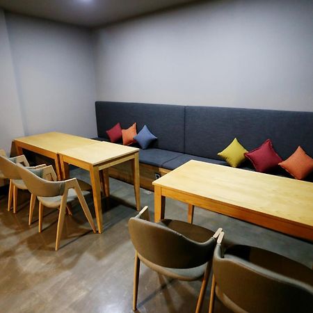 With U Hotel & Guesthouse Sokcho Exterior foto